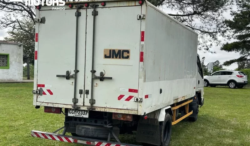 JMC Camion 2.8 lleno