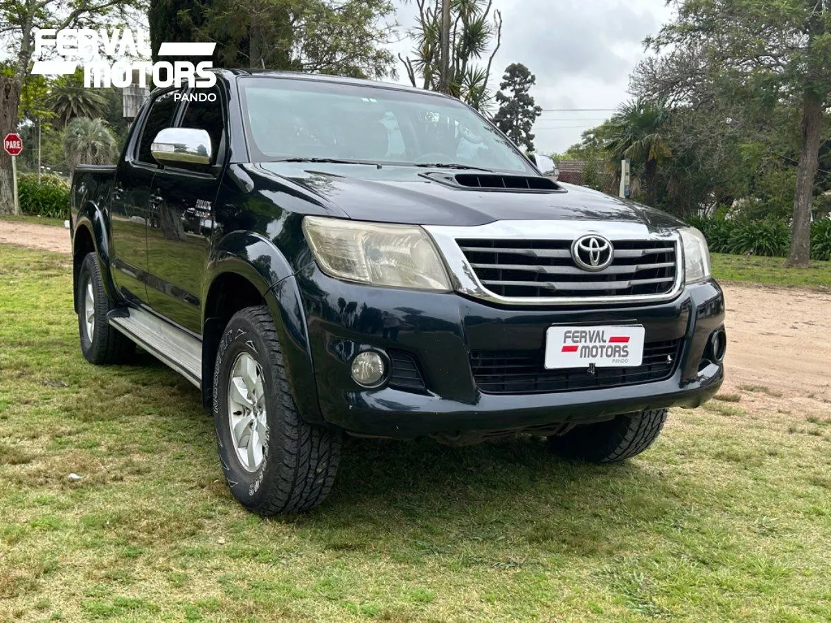 Toyota Hilux SRV 4×2 DIESEL 3.0