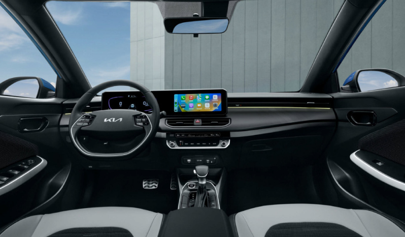 Kia K3 Cross lleno