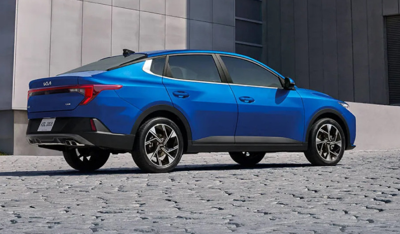Kia K3 Sedán lleno